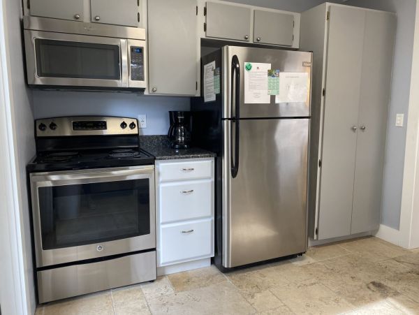 Walk to Beach Fort Myers Vacation Home Two Bedrooms Sleeps 4