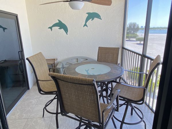 Gulf Views Fort Myers Vacation Condo Two Bedroom