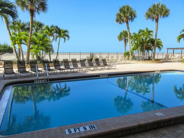 Gulf Views Fort Myers Vacation Condo Two Bedroom
