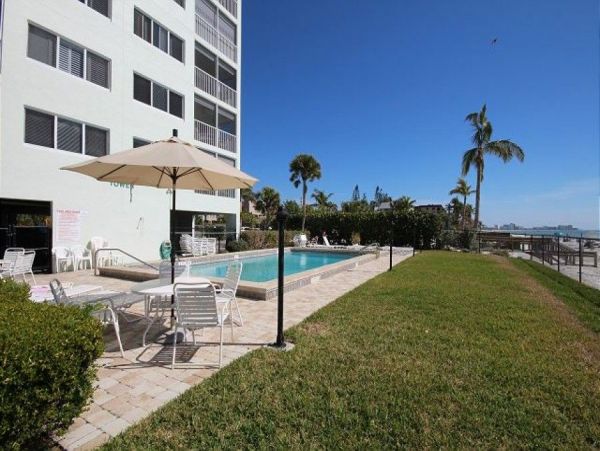 Fort Myers Condo 999635