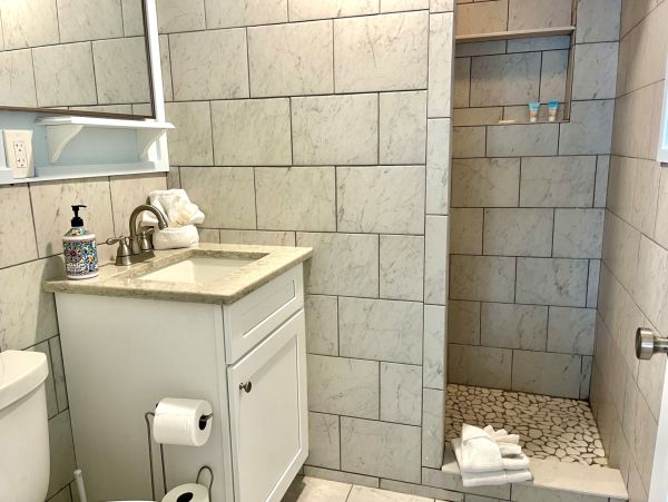 Charming 3-Bedroom Pool Home in Fort Myers Beach