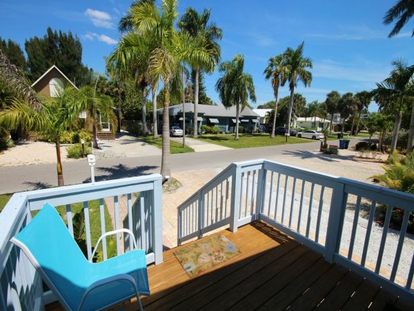 Charming 3-Bedroom Pool Home in Fort Myers Beach