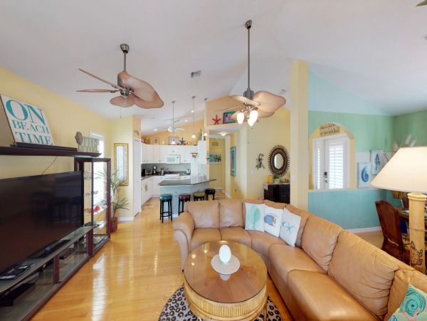 Fort Myers Home 999641