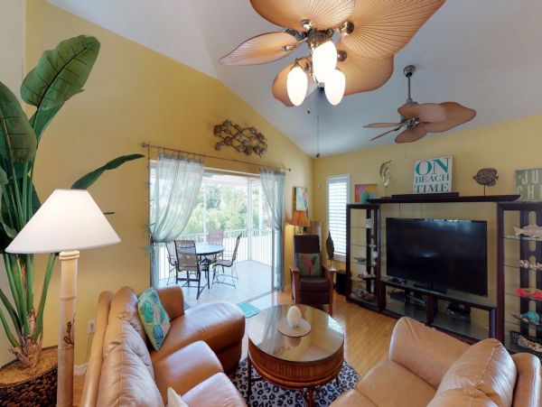 Fort Myers Home 999641