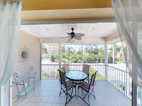 Fort Myers Home 999641