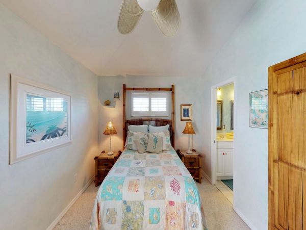 Fort Myers Home 999641