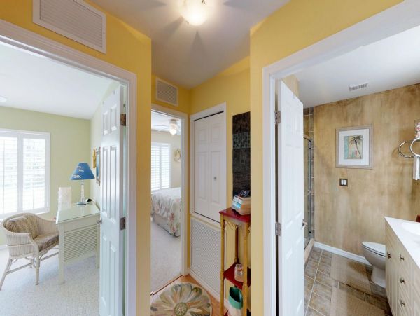 Fort Myers Home 999641