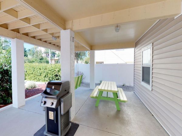 Fort Myers Home 999641