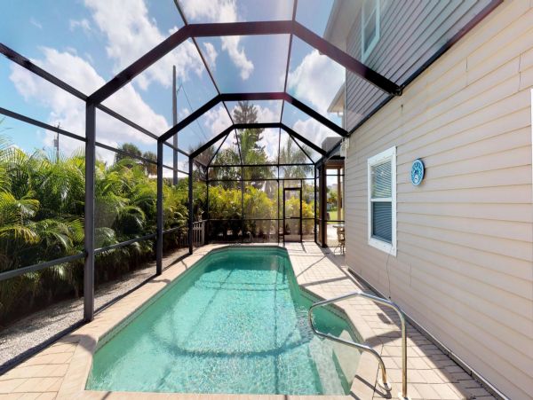 Fort Myers Home 999641