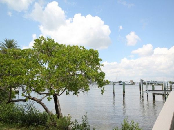 Fort Myers Condo 999643