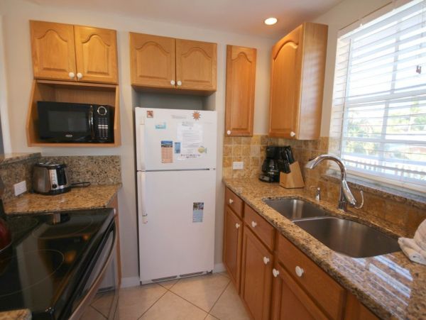 Fort Myers Home 999645