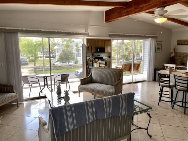 Fort Myers Home 999647