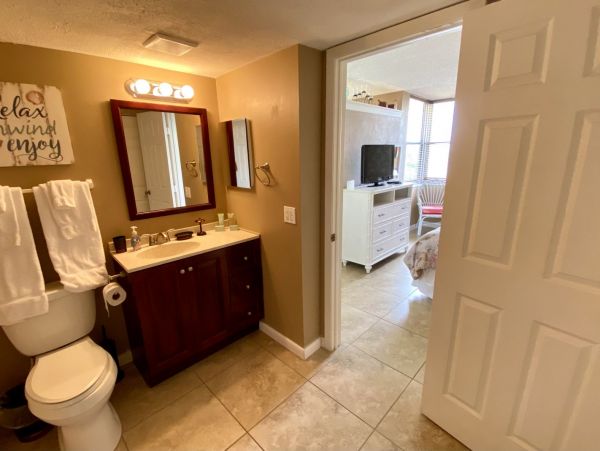 Fort Myers Condo 999650