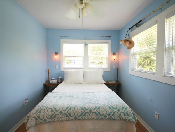 Fort Myers Home 999655