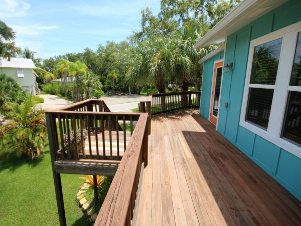 Fort Myers Home 999655