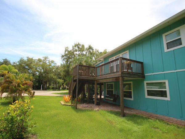 Fort Myers Home 999655