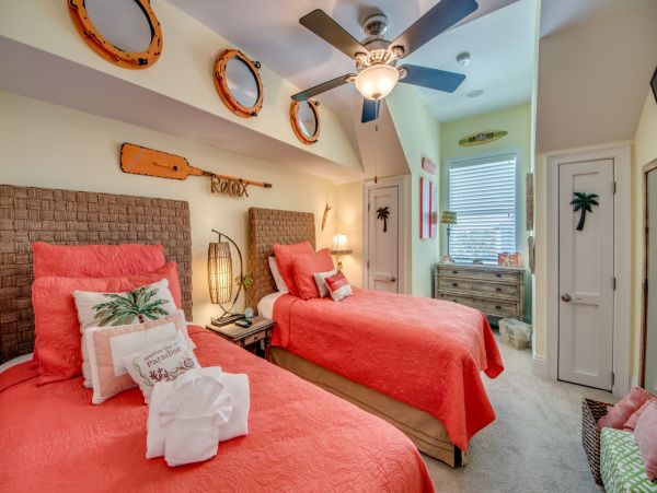 Fort Myers Home 999661