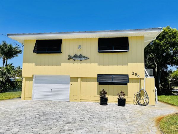 Fort Myers Home 999662