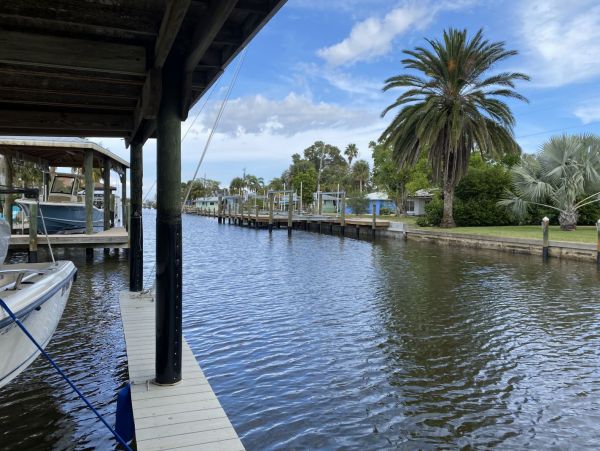 Fort Myers Home 999662