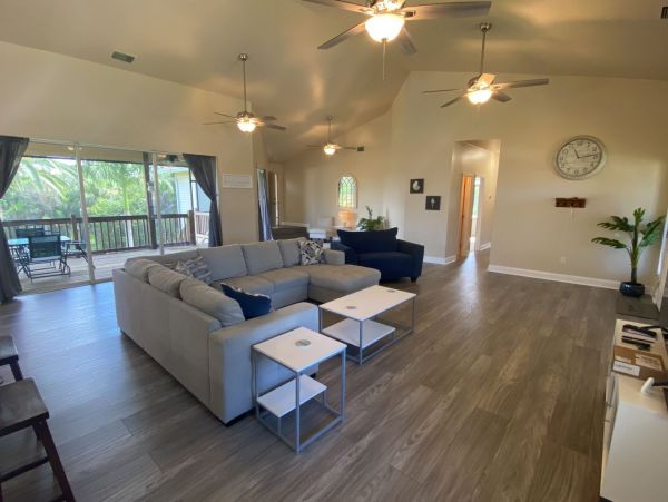 Fort Myers Home 999664