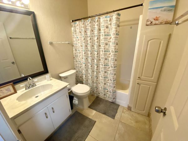 Fort Myers Home 999664