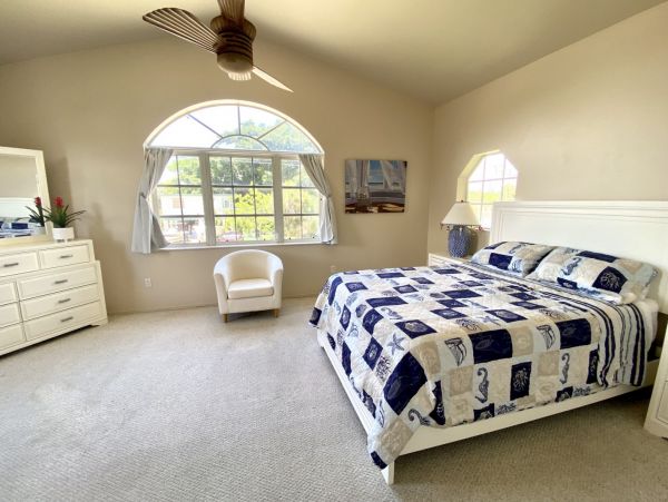 Fort Myers Home 999664