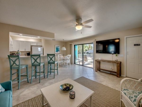 Fort Myers Condo 999666