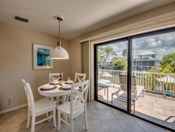 Fort Myers Condo 999666