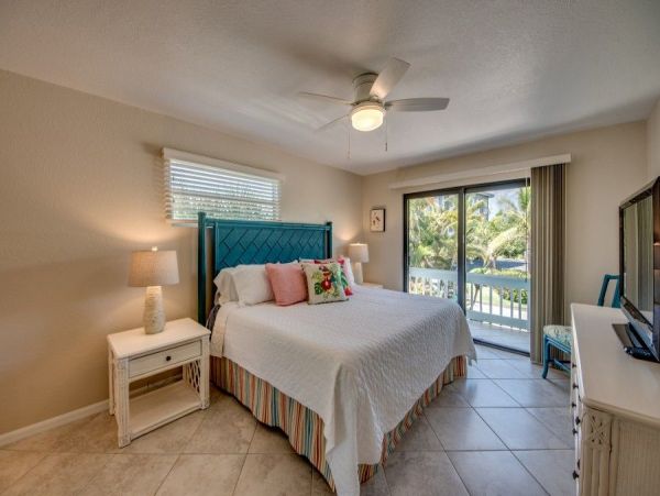 Fort Myers Condo 999666