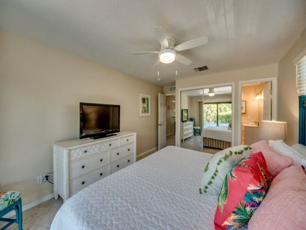 Fort Myers Condo 999666