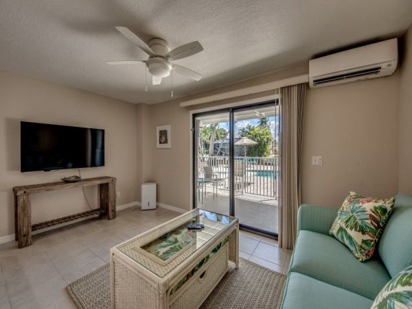 Fort Myers Condo 999667