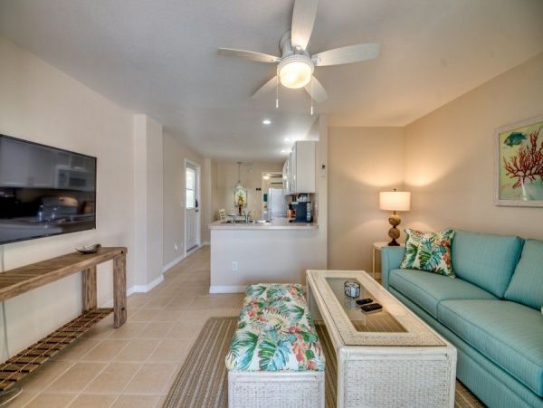 Fort Myers Condo 999668