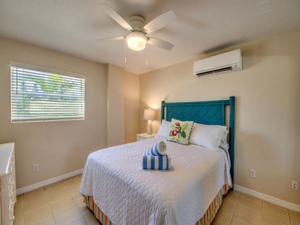Fort Myers Condo 999668