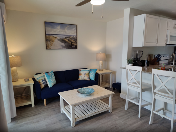 Florida Island Vacation Rentals - Gulf Coast Beach Homes with Canal Access & Pet Friendly