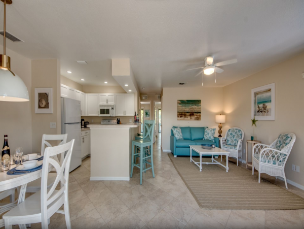 Florida Island Vacation Rentals - Gulf Coast Beach Homes with Canal Access & Pet Friendly