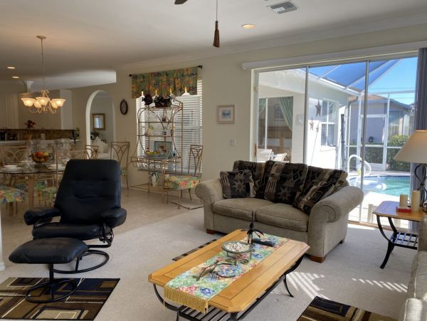 Fort Myers Home 999671