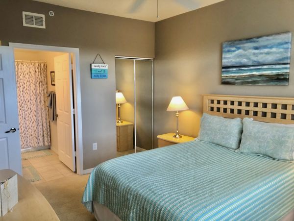 Fort Myers Condo 999672