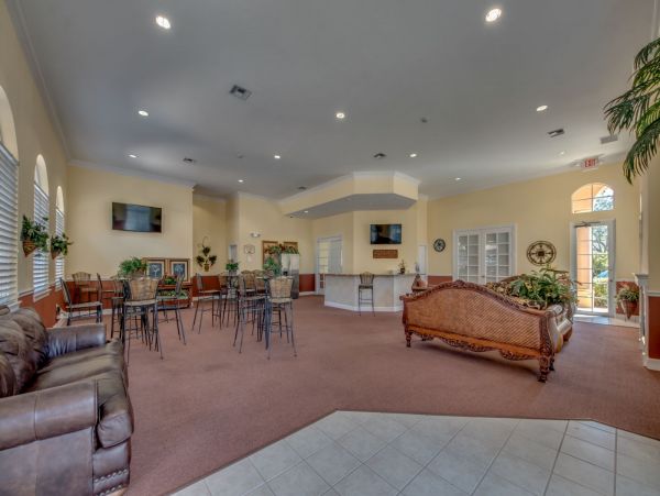 Fort Myers Condo 999672