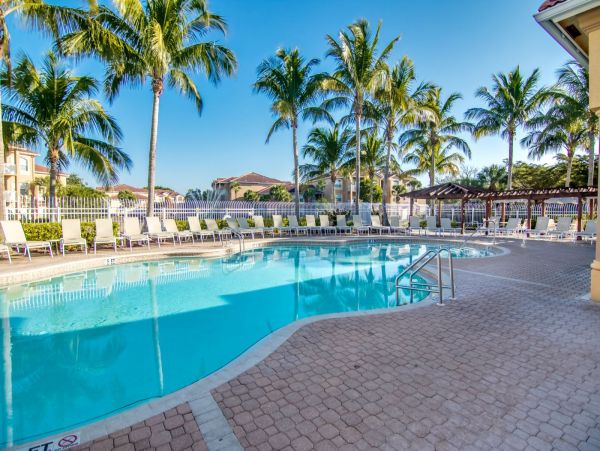 Fort Myers Condo 999672