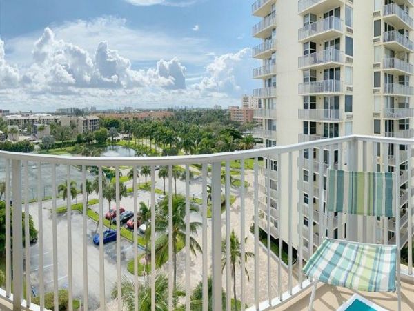 Fort Myers Condo 999673