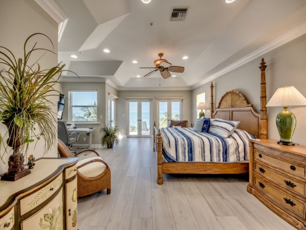 Luxury Gulf-Front Vacation Rental  Fort Myers Beach 3-Bedroom Home