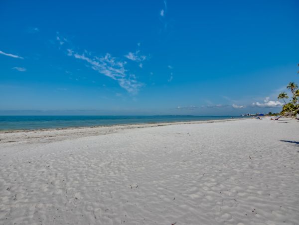 Luxury Gulf-Front Vacation Rental  Fort Myers Beach 3-Bedroom Home