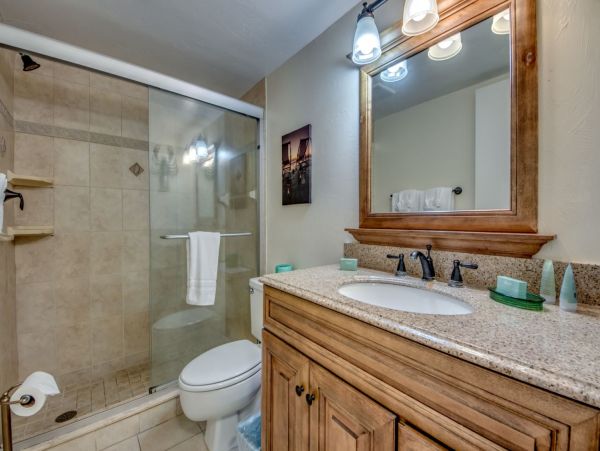 Fort Myers Beach Stroll Away 1-Bedroom Condo