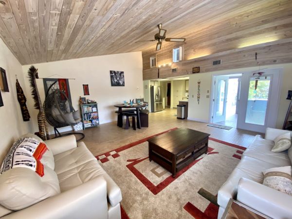 Fort Myers Home 999694
