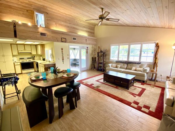 Fort Myers Home 999694