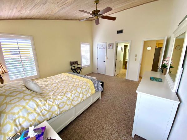 Fort Myers Home 999694