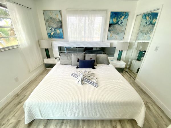 Fort Myers Home 999696