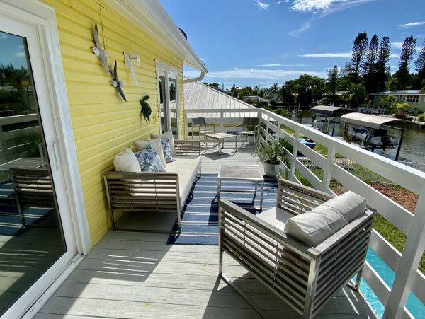 Fort Myers Home 999696
