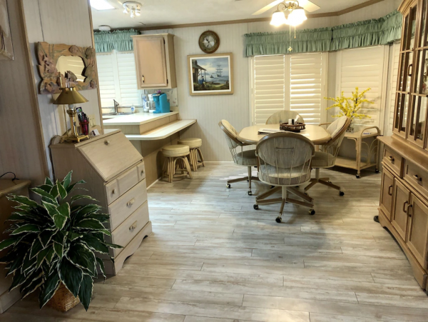 Fort Myers Home 999697