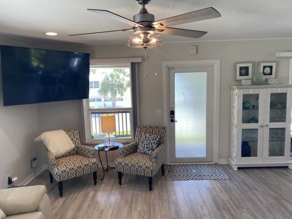Fort Myers Home 999698